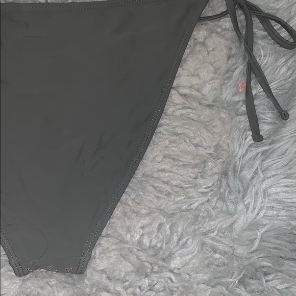 green embroidered bikini fashion nova - Picture 4 of 4